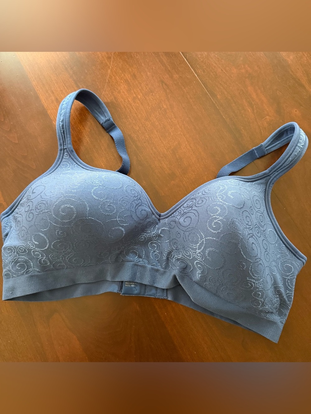 Bali Bra Womens blue Comfort Wireless Sz 40C